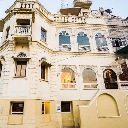 Palace On Ganges - Heritage Hotel Váránasí Exteriér fotografie