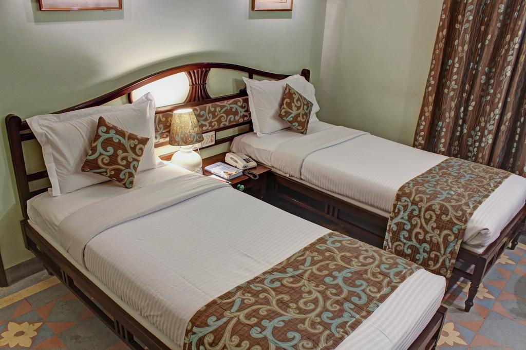 Palace On Ganges - Heritage Hotel Váránasí Pokoj fotografie