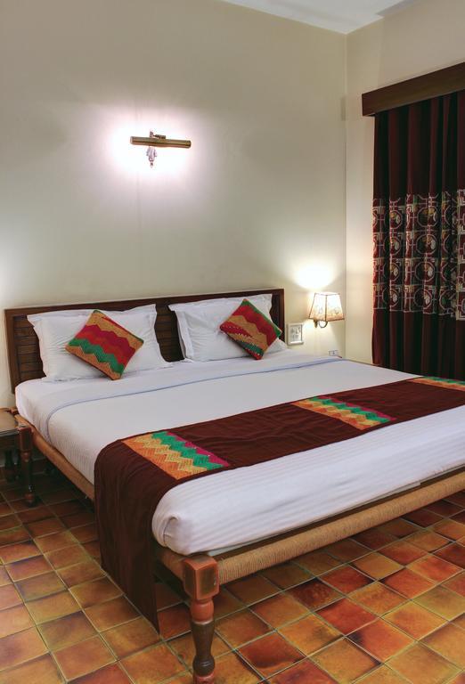 Palace On Ganges - Heritage Hotel Váránasí Pokoj fotografie