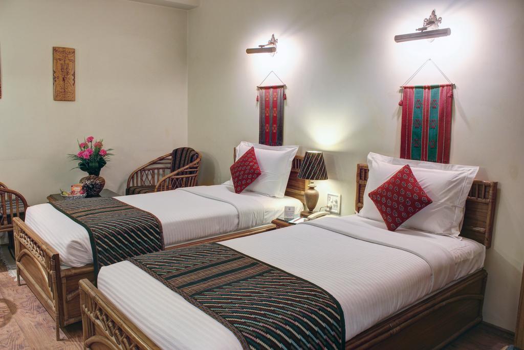 Palace On Ganges - Heritage Hotel Váránasí Pokoj fotografie