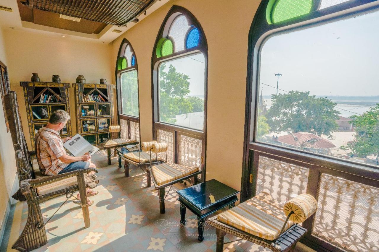 Palace On Ganges - Heritage Hotel Váránasí Exteriér fotografie