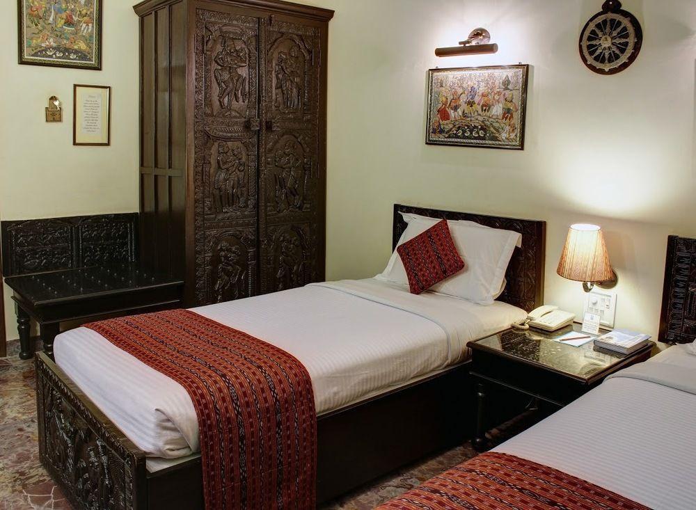 Palace On Ganges - Heritage Hotel Váránasí Exteriér fotografie